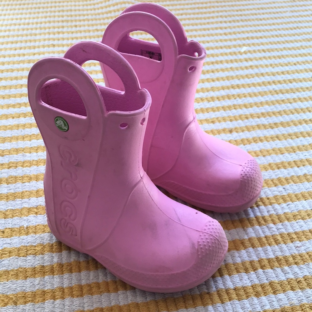 Croc boots size 8
